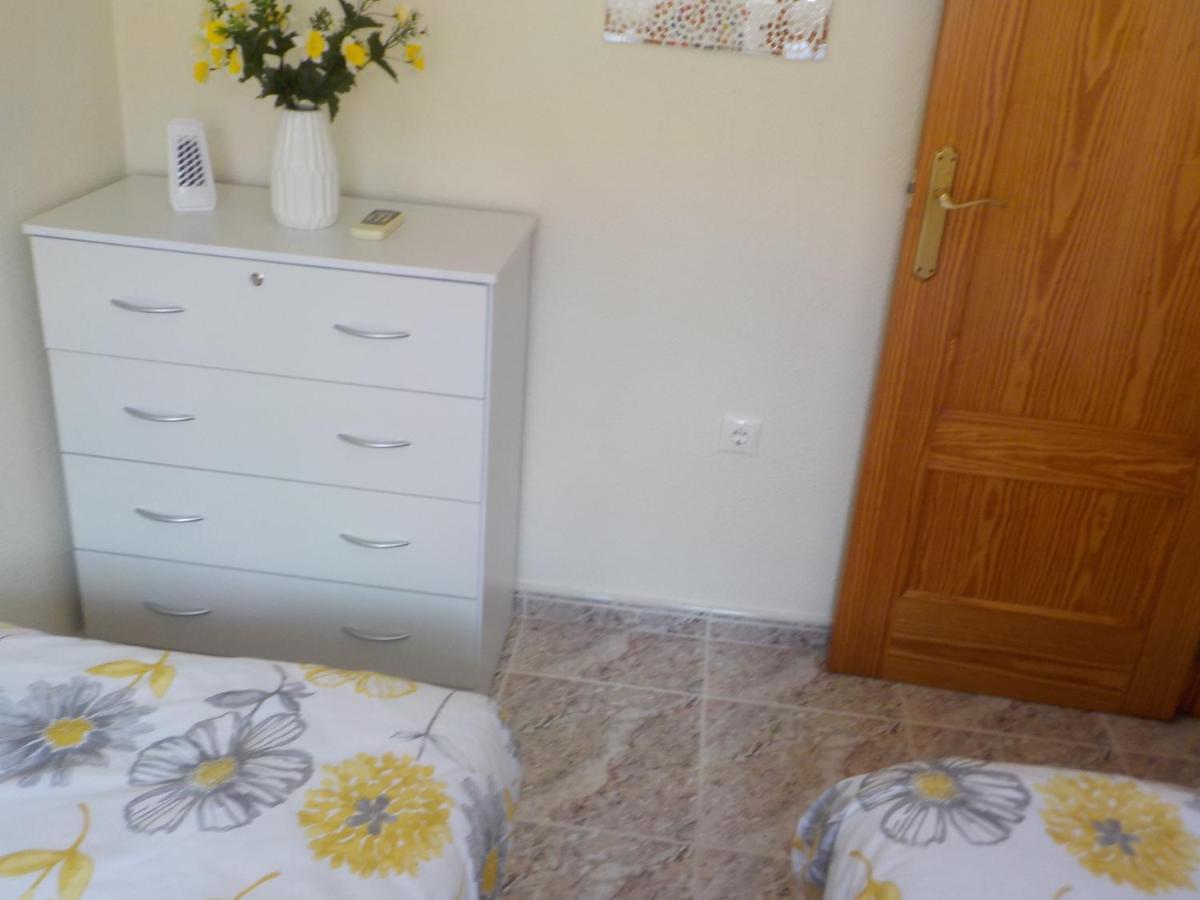 Вилла Casa La Zenia Elite Townhouse With Shared Pool And 10 Minutes Walk To Beach Ориуэла Экстерьер фото