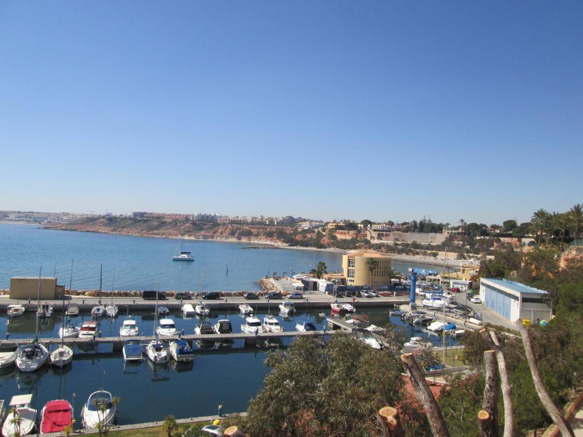 Вилла Casa La Zenia Elite Townhouse With Shared Pool And 10 Minutes Walk To Beach Ориуэла Экстерьер фото