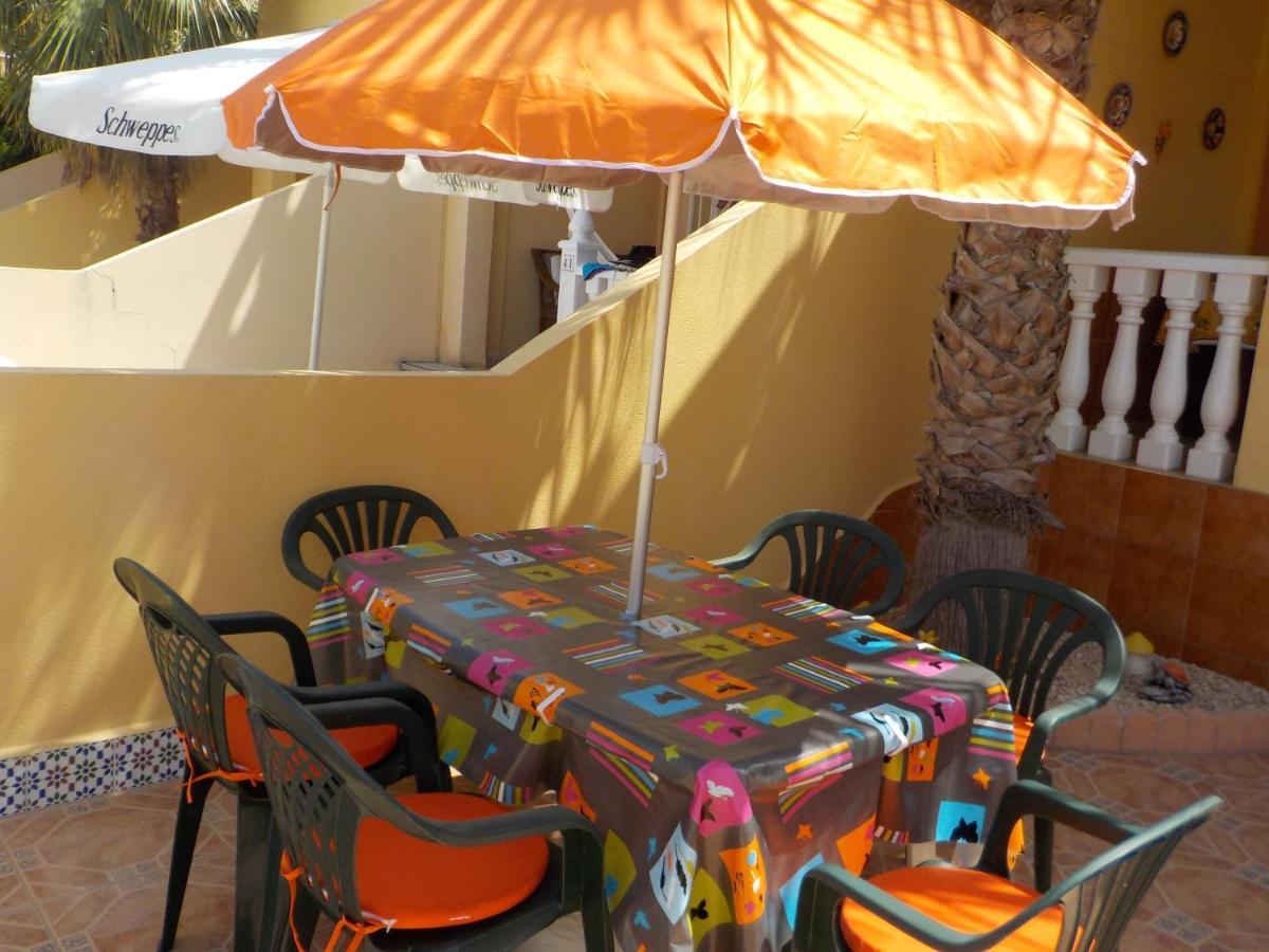 Вилла Casa La Zenia Elite Townhouse With Shared Pool And 10 Minutes Walk To Beach Ориуэла Экстерьер фото